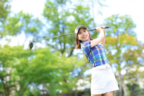 スポーツ ゴルフをする女性１０ 商用フリー 無料の写真素材ならluff Piece